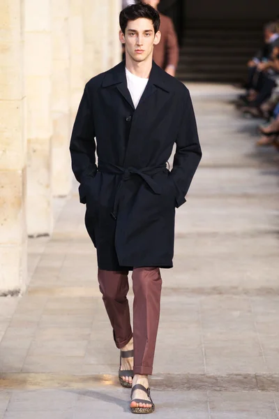Look 31